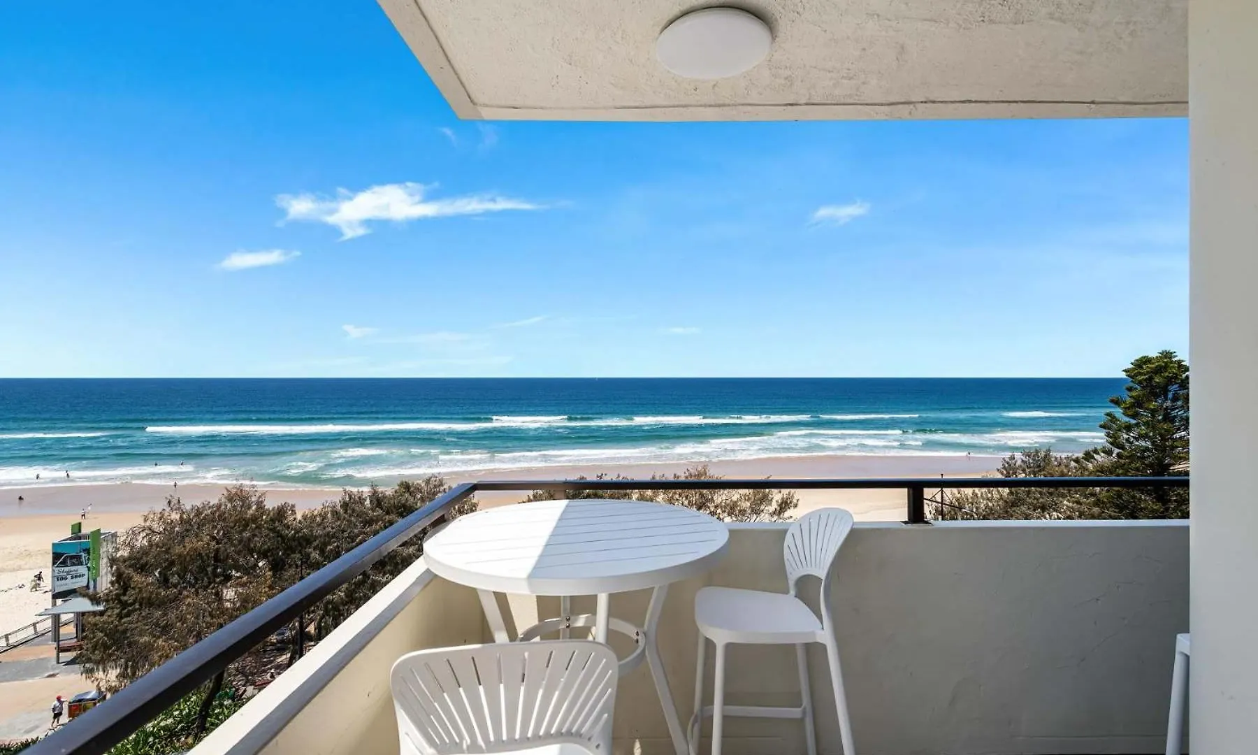 Surfers Paradise Beachfront Gold Coast